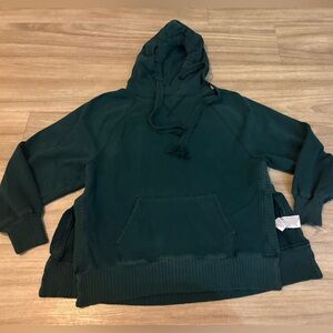 American Eagle Outfitters forest green oversized medium Hoodie Sweater comfy